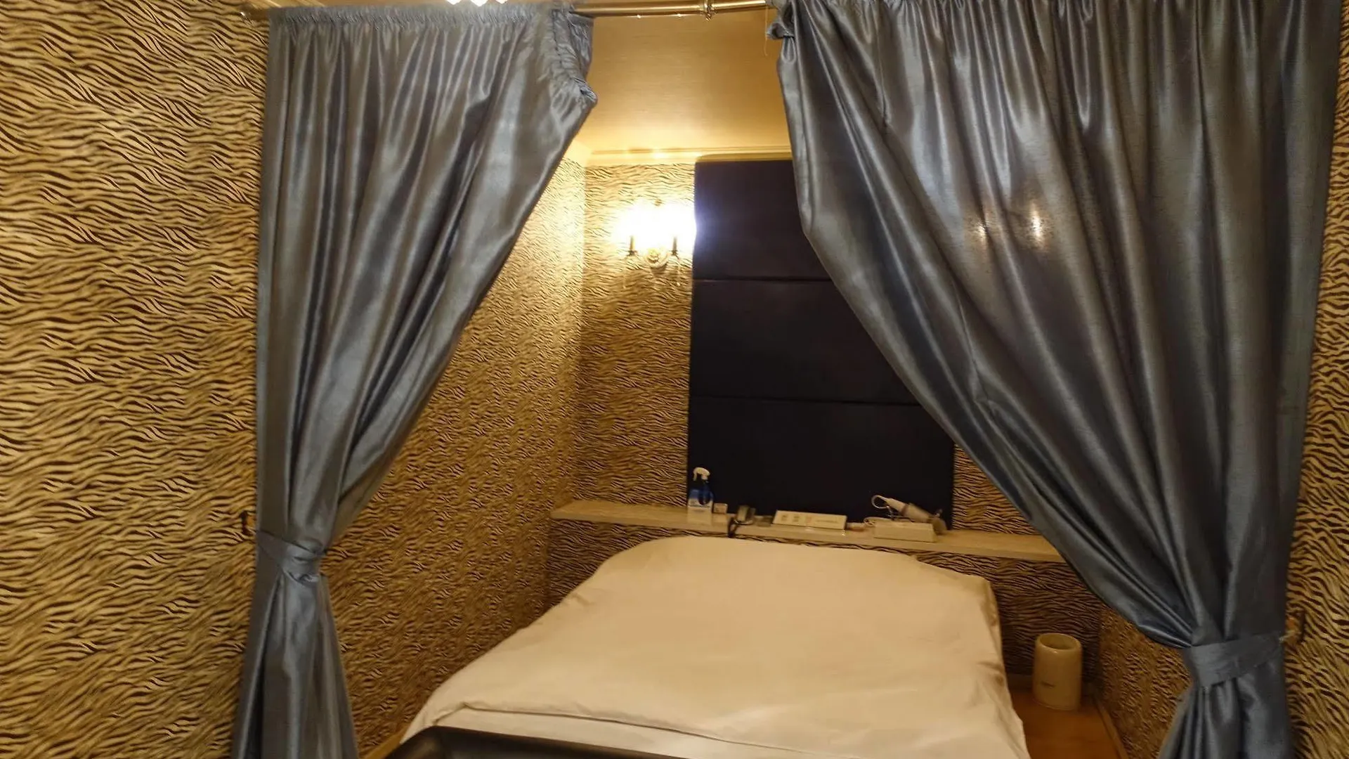 ホテル リベラル 男塾ホテルグループ (Adults Only) Kobe 2*,